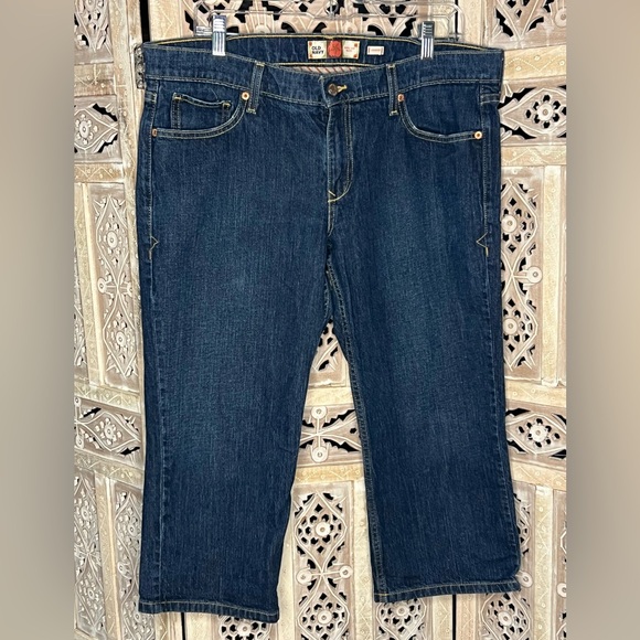 Old Navy Denim Capri Stretch Jeans Like New Women’s Size 14 - Picture 1 of 7